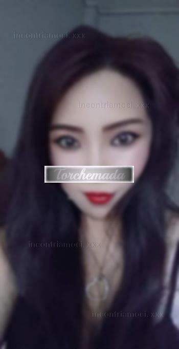 Girl Calda Maestra  Reggio Emilia