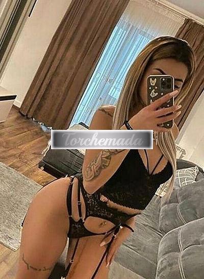 Girl Felina Coinvolgente  Viterbo