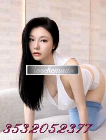 Girl Sensuale orientale  Siena