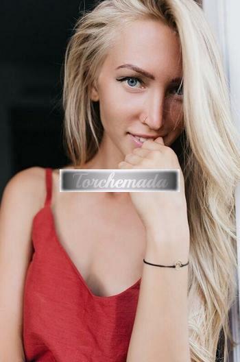 Girl Spettacolare Femmina  Isernia