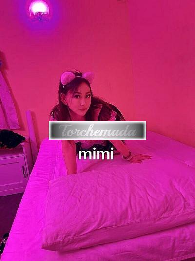 Girl Esplosiva Femmina  Genova