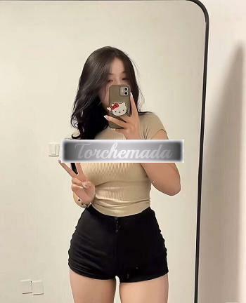 Girl Felina Ragazza  Udine