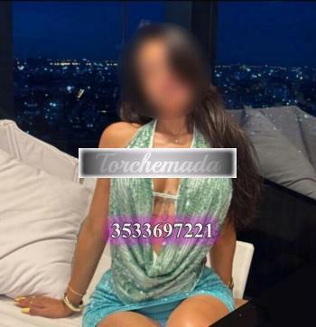 Girl Vogliosa Bambola  Latina