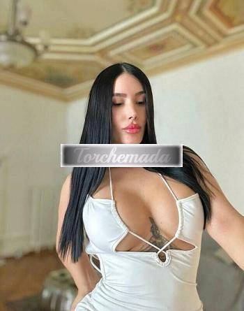 Girl Spettacolare Femmina  Cremona