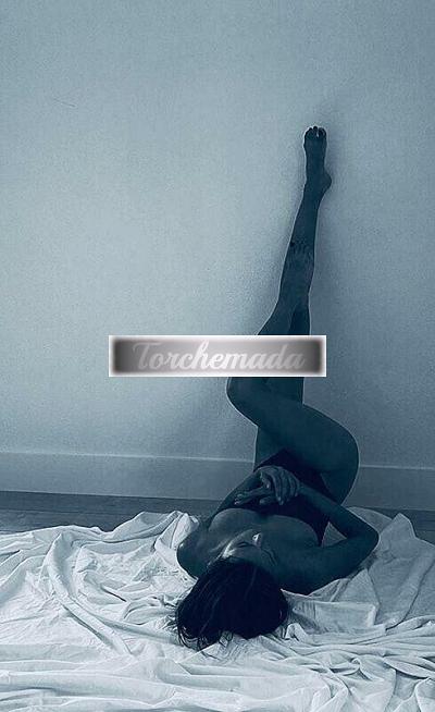 Girl Felina Sensuale  Latina