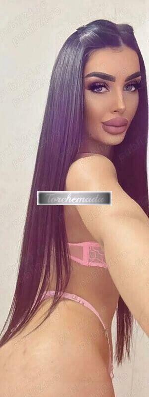 Girl Trasgressiva Modella  Lucca