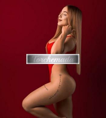 Girl Felina Coinvolgente  Catania