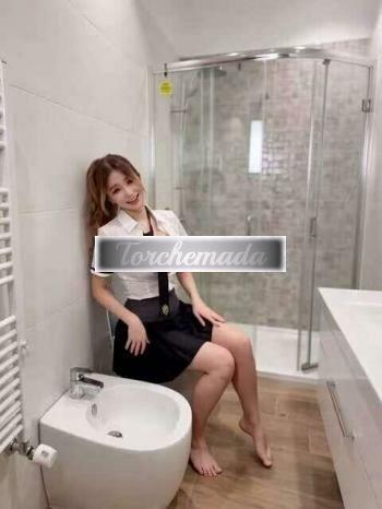 Girl Asiatiche porche  Mantova